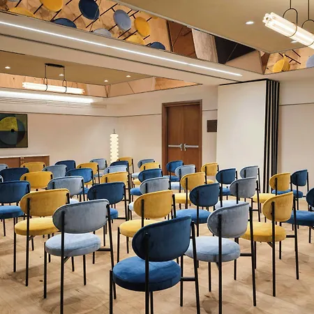 W 5* Florence