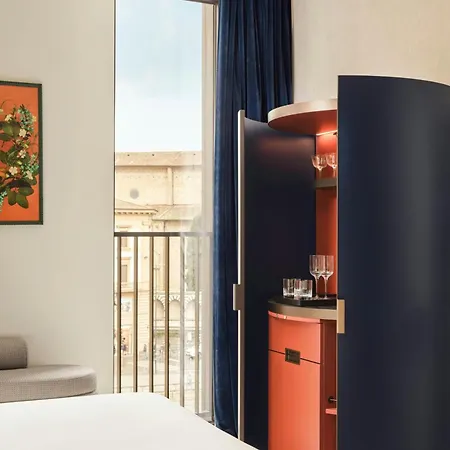 Hotell W